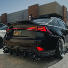 Load image into Gallery viewer, Lexus taillight  IS250